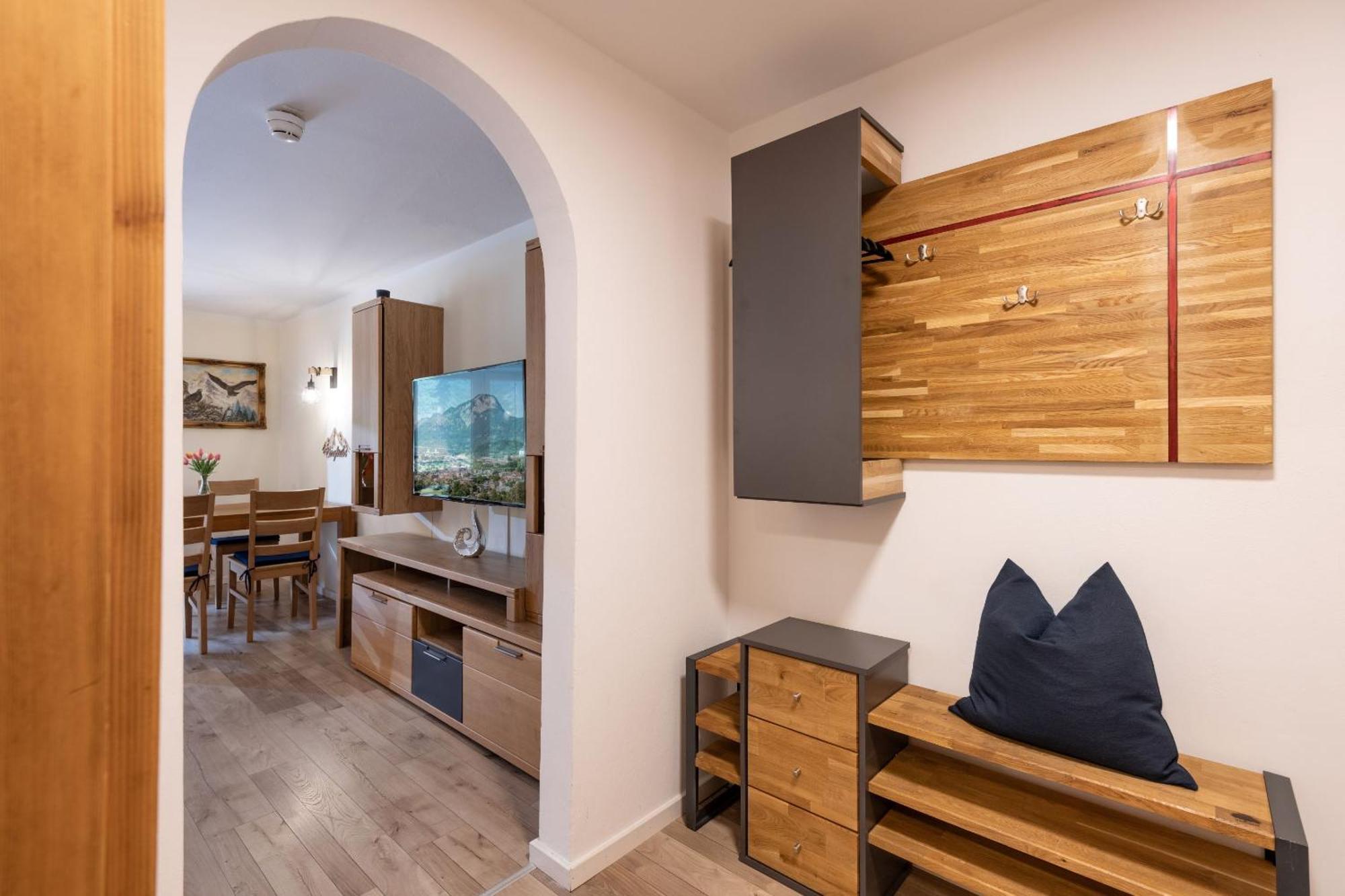 תיירזה Alpenlodge, Ferienwohnung 4 מראה חיצוני תמונה