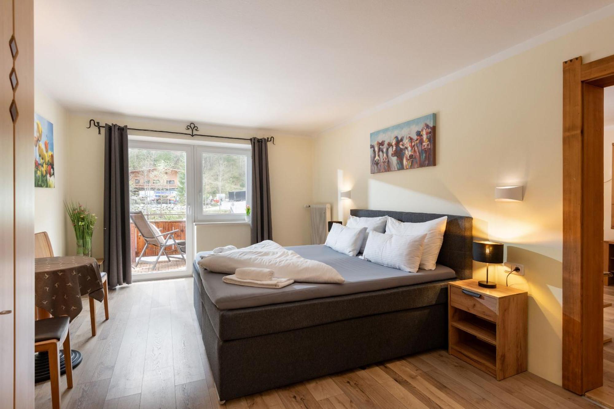 תיירזה Alpenlodge, Ferienwohnung 4 מראה חיצוני תמונה
